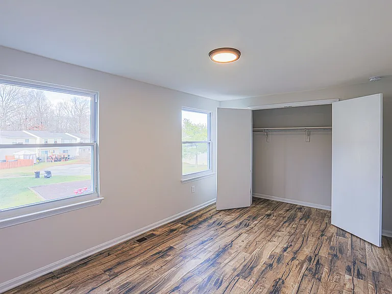 14 Luffing Ct — Photo 48