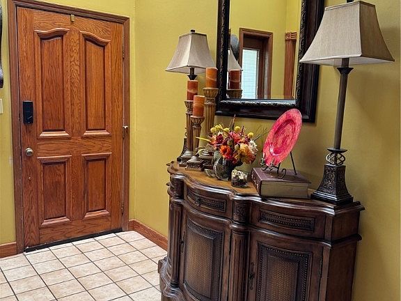 3rd image of 502 Carden Pl