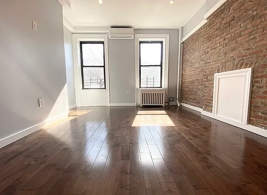 Rented by Corcoran | media 17