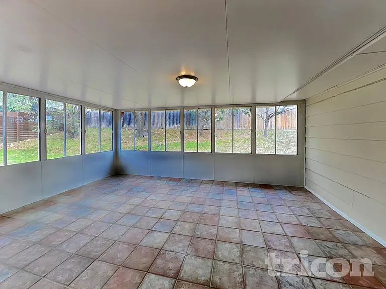 13622 Oak Breeze — Photo 18