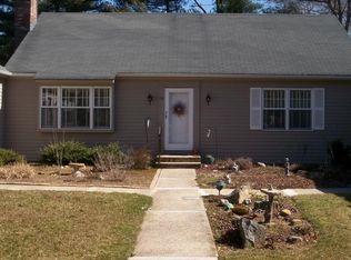 10 Hampshire Rd, Madison, CT 06443