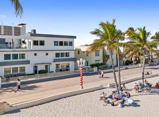 2201 N Surf Rd, Hollywood, FL 33019