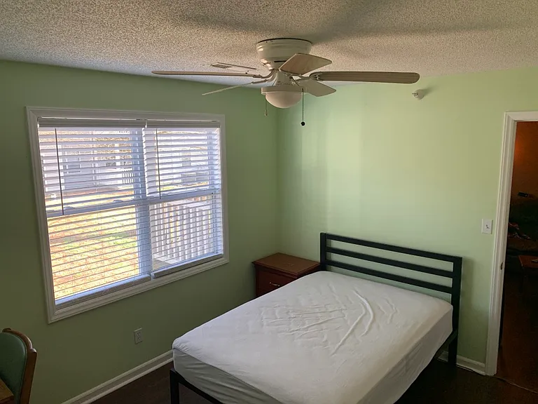 1130 Carlton Ave #203 — Photo 7