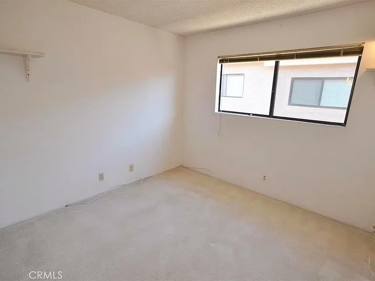 2612 W Grand Ave #C — Photo 24