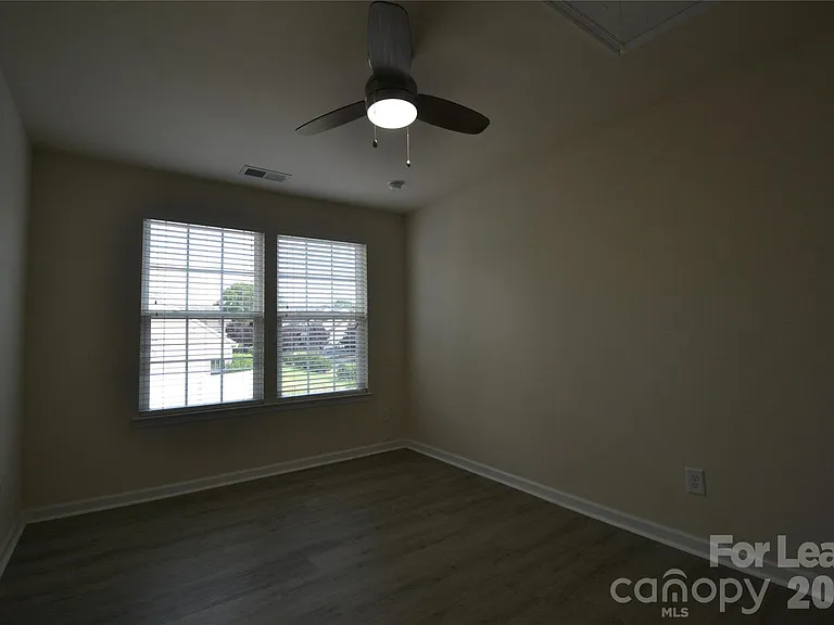16208 Murphey Trail Ln — Photo 35