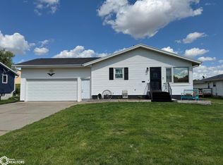2016 Wardview Rd, Marshalltown, IA 50158