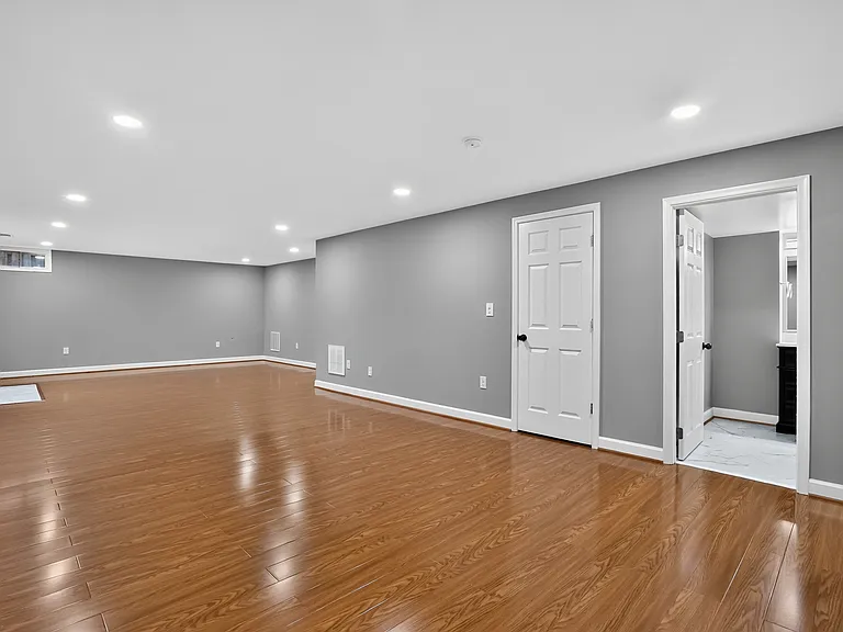 9226 Campfire Ct — Photo 6
