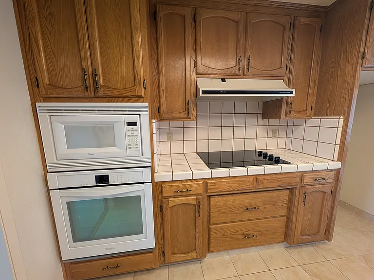 1008 Duffin Dr — Photo 15