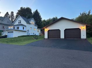 240 E Ash St, Ironwood, MI 49938