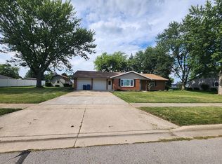 107 1st St, Russia, OH 45363