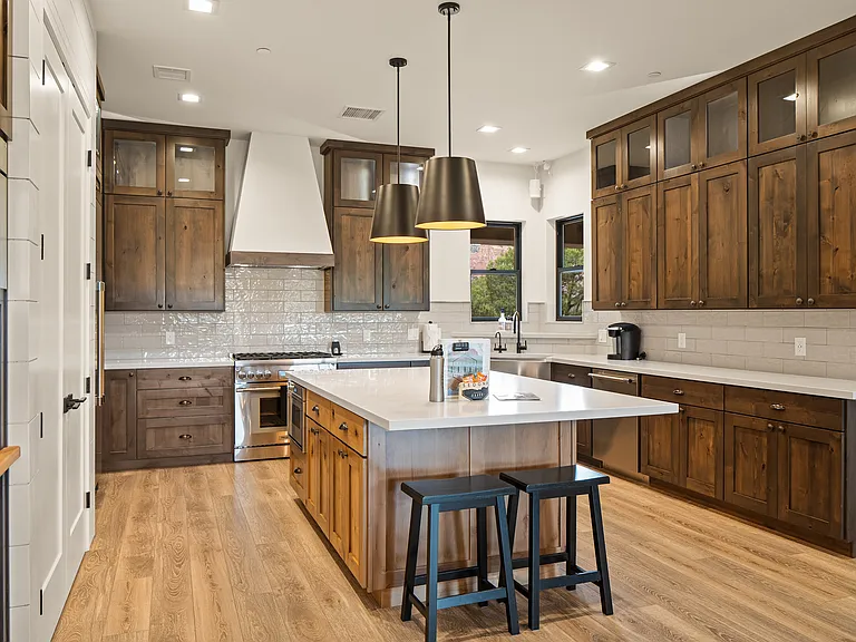 20 Crystal Sky Dr — Photo 11