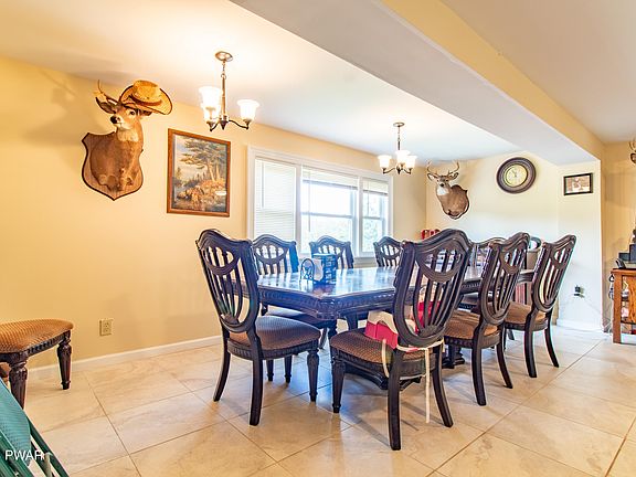 5th image of 69 E Sterling Rd