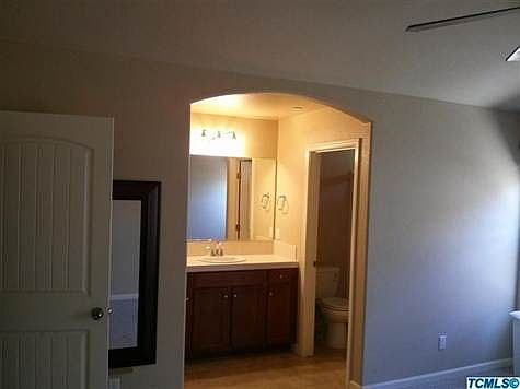 4th image of 4037 E Vassar Ct