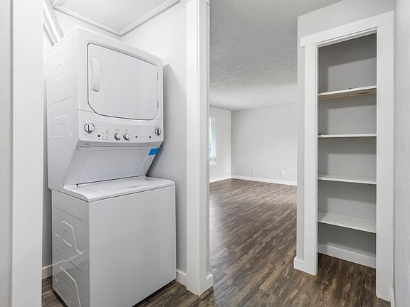 4th image of 6124 88th St SW #1