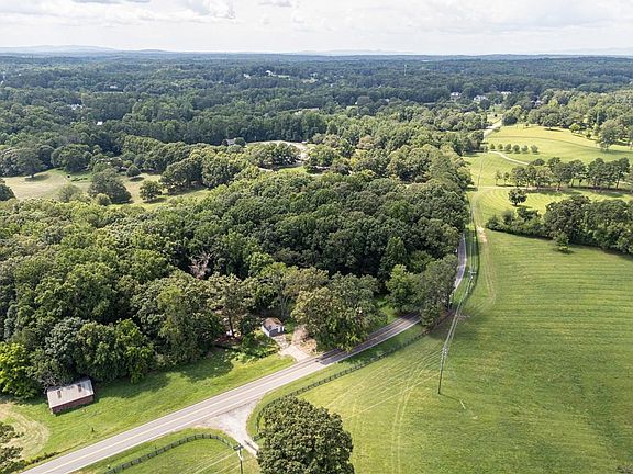 4th image of 3049 Union Hill Rd