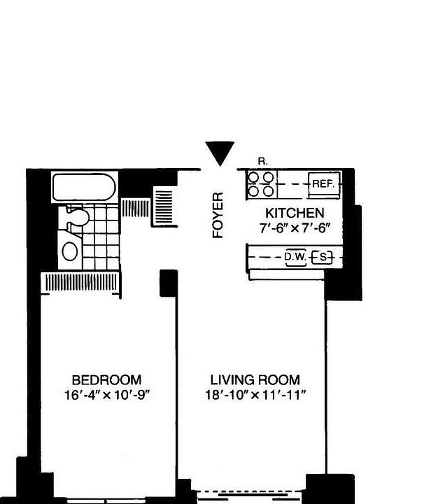 2nd image of 380 Rector Pl APT 7G