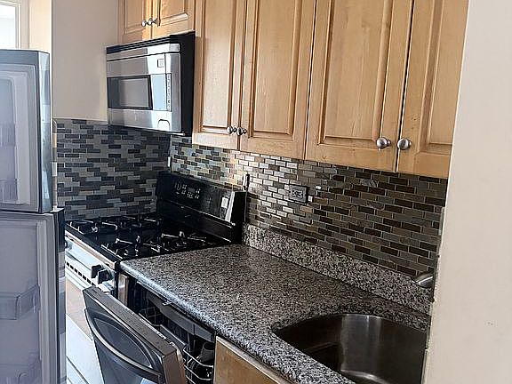 5th image of 100 E Hartsdale Ave APT 6KW