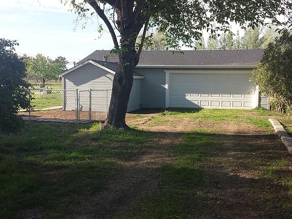 Driveway/Back Building