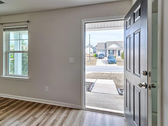 5th image of 280 Wahoo Cir