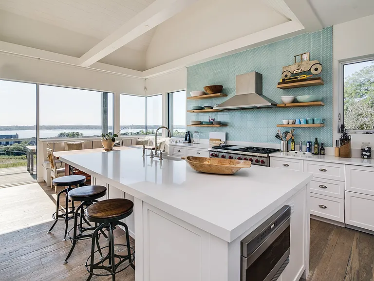 52 Startop Dr — Photo 6