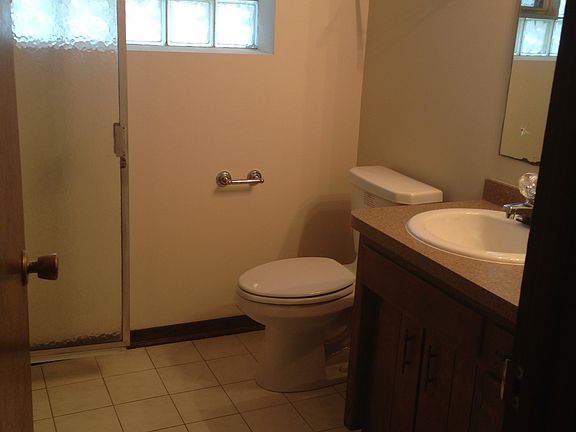 5th image of 1224 E 166th Pl