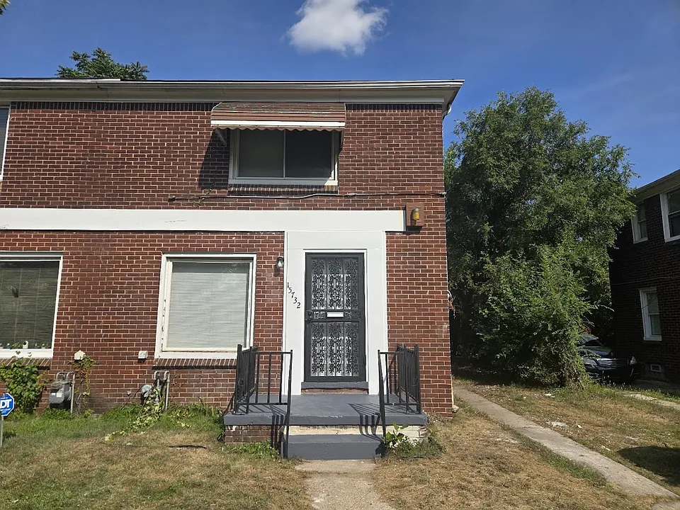 15732 Meyers Rd