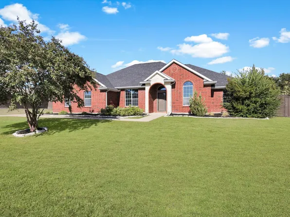 105 James St, Fate, TX 75189