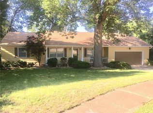 3772 Three Oaks Ln, Bridgeton, MO 63044