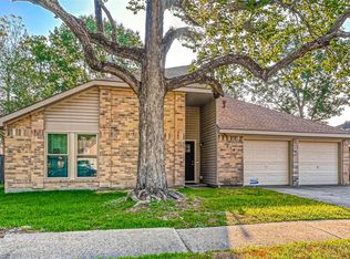 106 S 6th St, Highlands, TX 77562 | MLS #71998734 | Zillow
