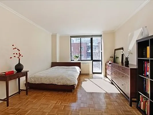 Sold by Corcoran | media 20