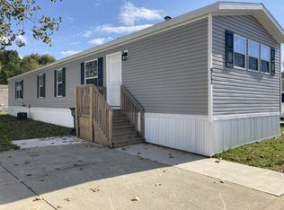 917 Oak Brook Pl, Warsaw, IN 46580