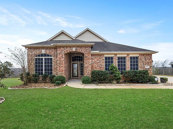 2nd image of 4926 Magnolia Bend Dr