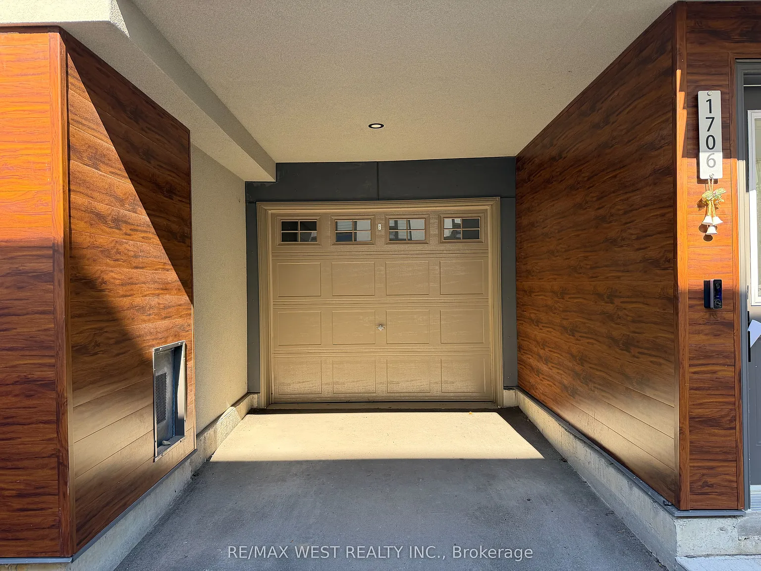 4 bed, $3,900 — Photo 4