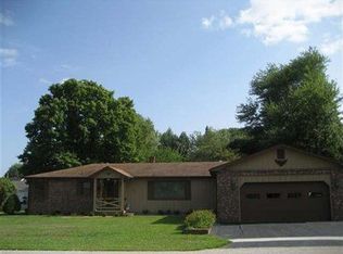 1608 Christy Ave, Lawrenceville, IL 62439