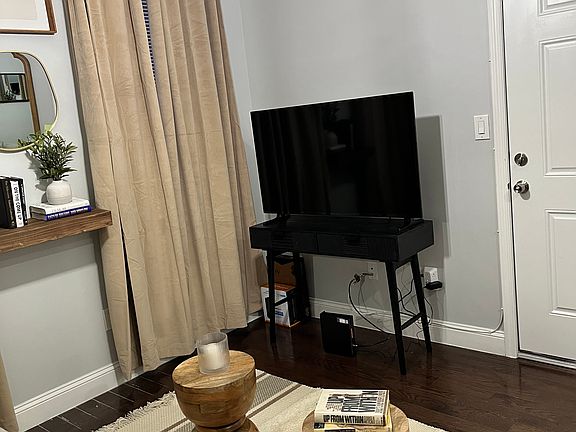 4th image of 1416 S 15th St Floor 1