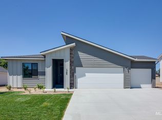 1795 N 8 E, Mountain Home, ID 83647