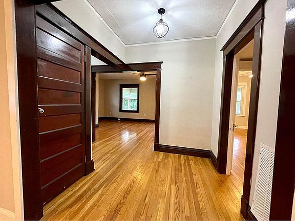 5th image of 3840 Harrison Blvd