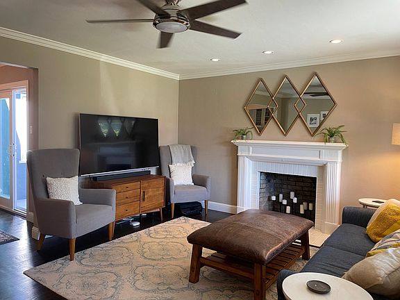 2nd image of 152 Sunnydale Ave