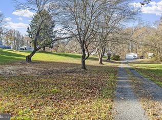 4752 S Polling House Rd, Harwood, MD 20776