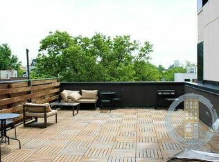 237 Hawthorne St #1, Brooklyn, NY 11225