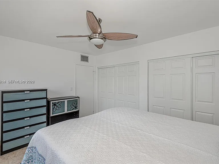949 Pennsylvania Ave #307 — Photo 17