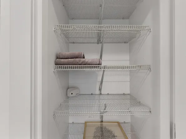 52-21 39th Road image 15 of 18