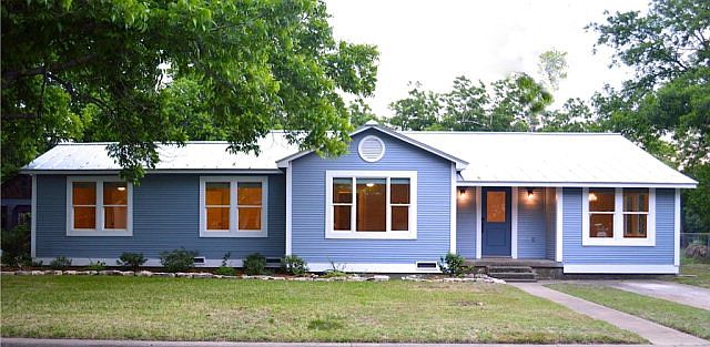1st image of 303 E Burbank St