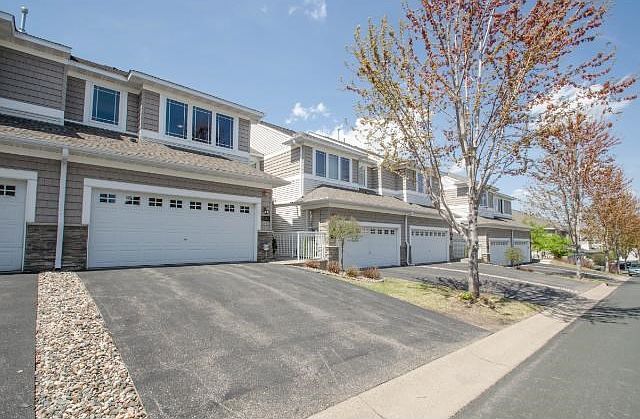 15583 Lilac Drive.