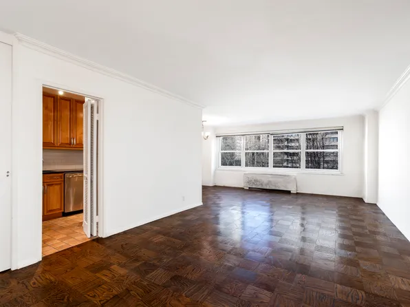 150 West End Avenue 4F image 1 of 15