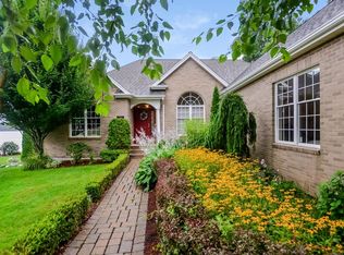 50 Flores Way, Fall River, MA 02721