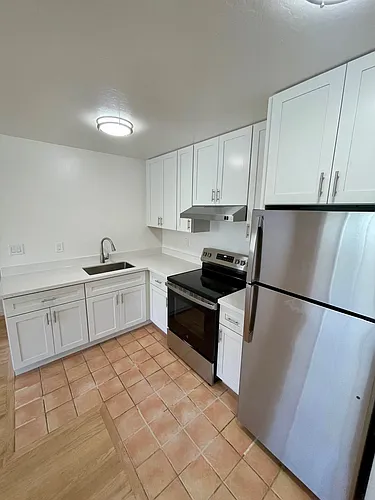 1730 Filbert St #201 Photo 1