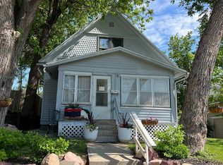 833 18th St, Sioux City, IA 51105