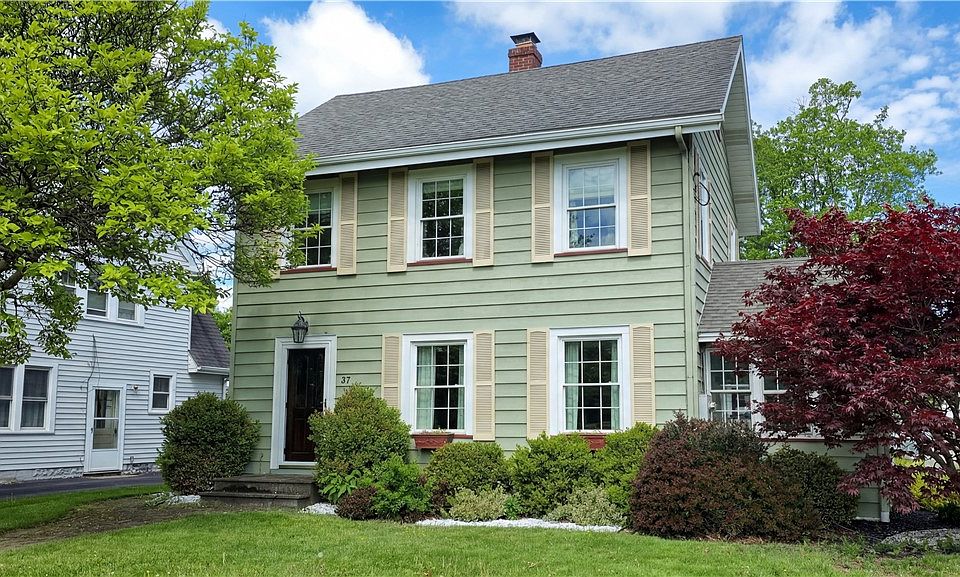 1st image of 37 Clinton St