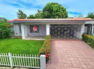 Urb Sierra Bayamon Calle 22 Bolque #18-10, Bayamon, PR 00961